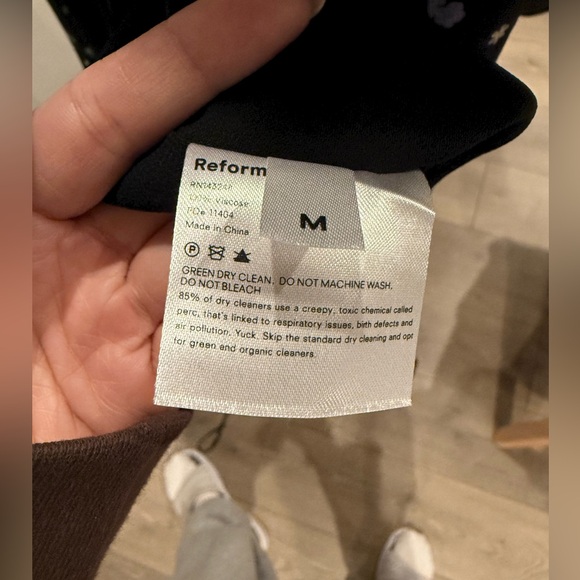 Reformation NWT flower print wrap dress - Picture 3 of 4